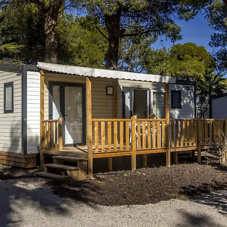 Camping L'oasis Et California