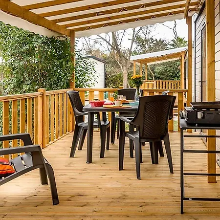 مكان تخييم Camping L'oasis Et California