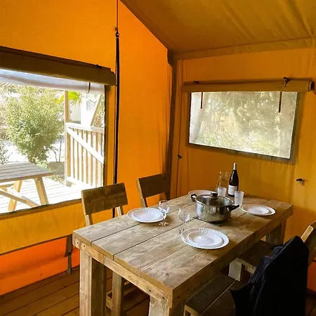 Camping L'oasis Et California