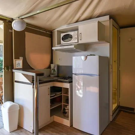 Camping L'oasis Et California